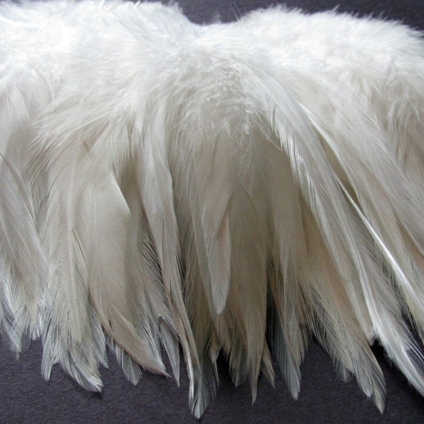 40 Strung Rooster Saddle Hackle Feathers - Natural White (5 - 8 inches)