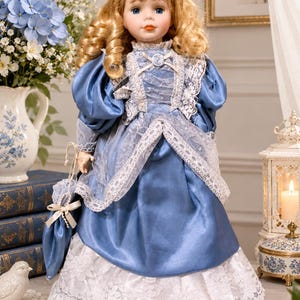 アンティークドール 青色ニットドレス Porcelain Doll Blue Dress - Etsy