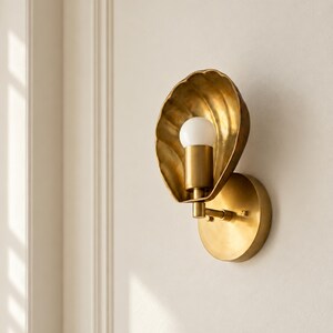 Vintage Brass Shell Wall Sconce | Art Deco Scalloped Shade Wall Lamp | Luxury Bedside Lighting