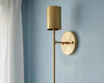 Brushed Brass Double-Ended Sconce – Modern Minimalist Wall Light Fixture
