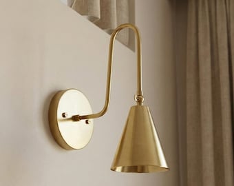 Gothic Brass Wall Sconce Light – Mid Century Modern Bedside Reading Lamp Fixture