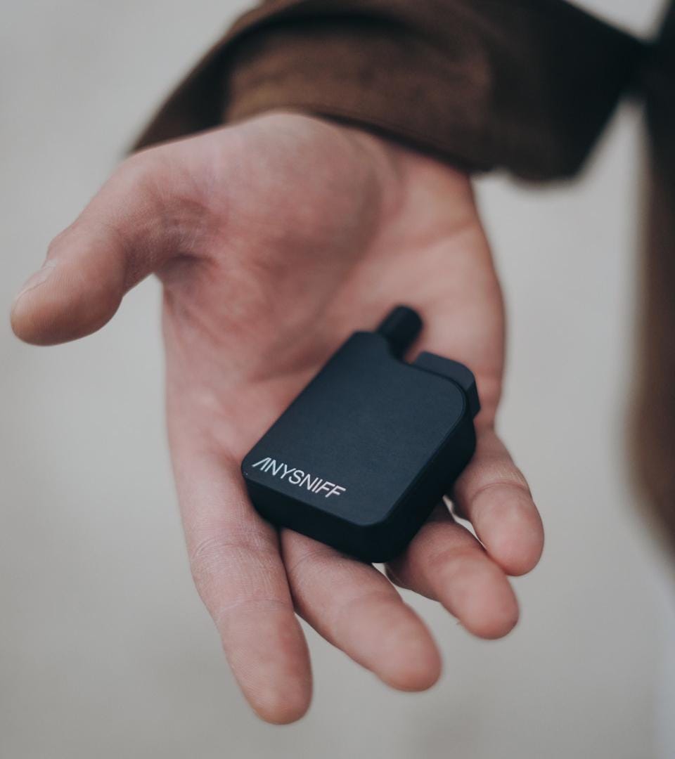 Aluminum Snuff Box With Built-in Dosing Mechanism | Portable One