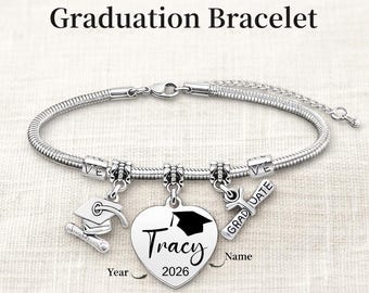 Personalized Custom Graduation Bracelet, Class of 2026, Charm Graduation gift, Graduation jewelry, High school grads, College grads
