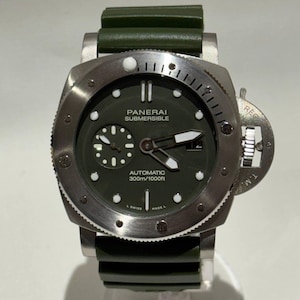 Vintage Panerai Green Dial Green Rubber Strap Automatic Movement Men's Wrist Watch