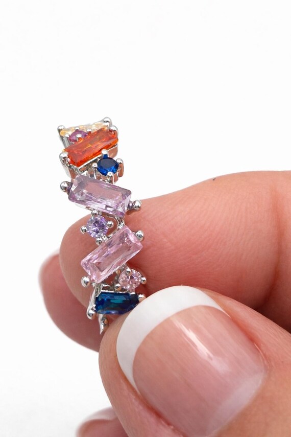 10 | Rainbow Gemstone Ring – Symbol of Hope & Colorful Expression