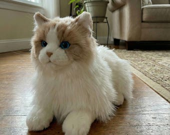 Realistic Fluffy Plush Cat Toy, Lifelike Blue Eyed Stuffed Animal