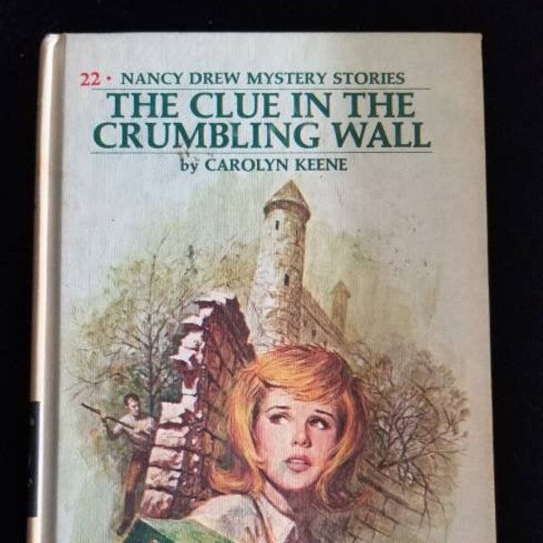 Vintage Nancy Drew The Clue in the Crumbling Wall #22 Carolyn Keene 1973