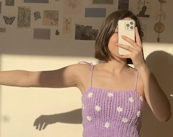 Modello PDF per crop top all'uncinetto / Canotta con margherite lavanda / Uncinetto estivo facile per principianti / Bralette con spalline da annodare, top da festival / Download immediato