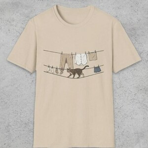 Unisex Softstyle T-Shirt Diseño Cat Walk