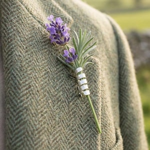 Personalisieren Sie Blumenhalter-Brosche, moderne Revers-Vase-Pin, Hochzeit Boutonniere-Zubehör