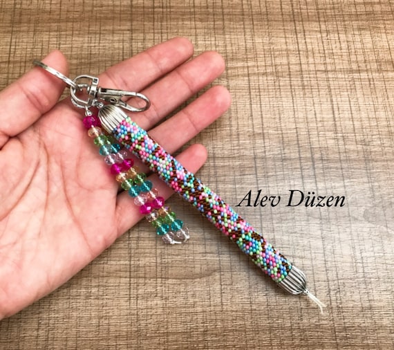 ‼️Webbing Keychain ^ - ^‼️3色‼️ Beaded Keychain – Zuri
