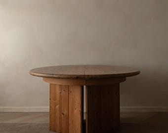 Mesa de comedor danesa vintage redonda extensible de pino Modul Møbler, Vinderup A/S, años 80