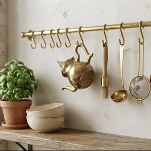Antique Brass Kitchen Rail with S-Hooks, Wall Mount Utensil Bar, Solid Brass Pot Hanger, Vintage Style Farmhouse Pan & Pot Organizer