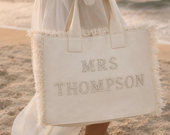 Aangepaste draagtas bruid, gepersonaliseerde mevrouw tas, toekomstig mevrouw cadeau, tas bruids douche, vrijgezellenweekend clutch, tas, strandtas huwelijksreis