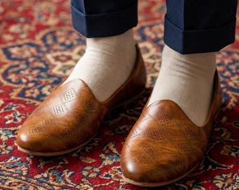 Jutti de cuero marrón para hombre, hecho a mano, zapatos Mojari clásicos, calzado étnico, zapatos tradicionales indios sin cordones, Jutti informal para bodas