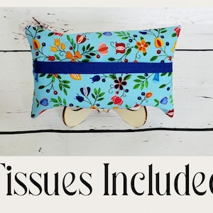Floral Travel Tissue Holder - Purse Tissue Holder - Stocking Stuffer - Office Gift - Teacher Gift - Pocket Tissue Holder - French Provincial