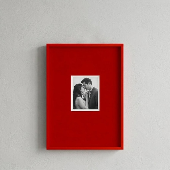 Red Picture Frame – Modern Couple Photo Frame – Minimalist Home Decor A4