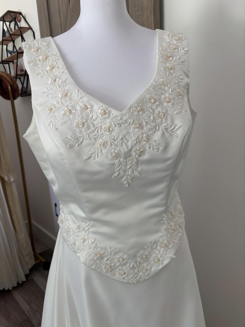 Ivory Basque 1990s Two Piece Basque Waist Corset Ivory Wedding Gown (size 12-14) - Etsy