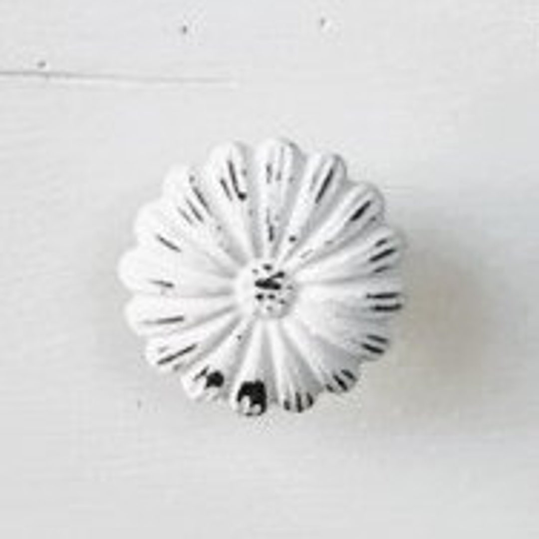 White Flower Knob, Daisy Dresser Knobs, Cottage Core Bathroom Knobs ...