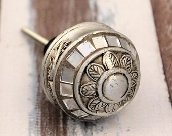 Antique Pewter Knob - Vintage Drawer Pull - Silver Knob - Cabinet Knob - Vintage Dresser Knob - Farmhouse Style