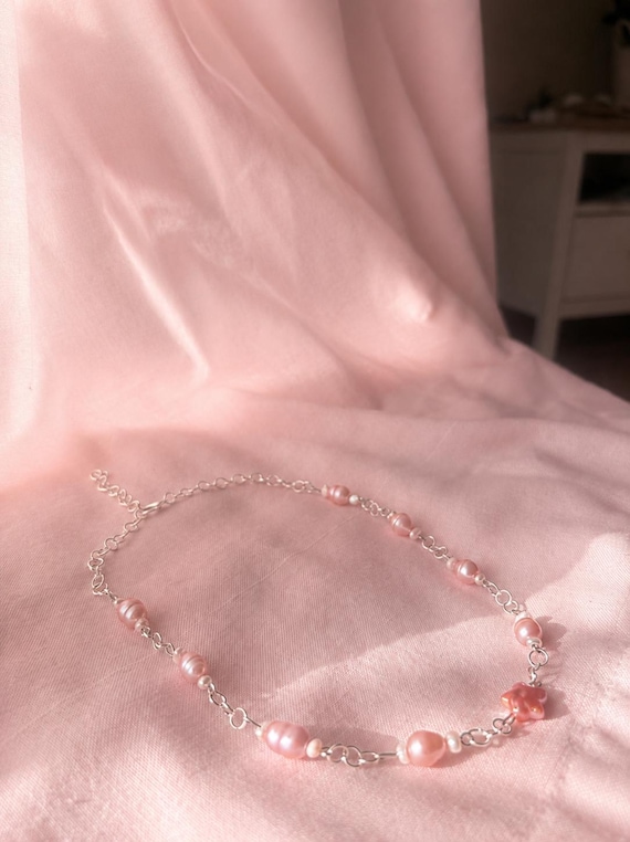 "Pink Starlight" Choker (Freshwater Pearl)