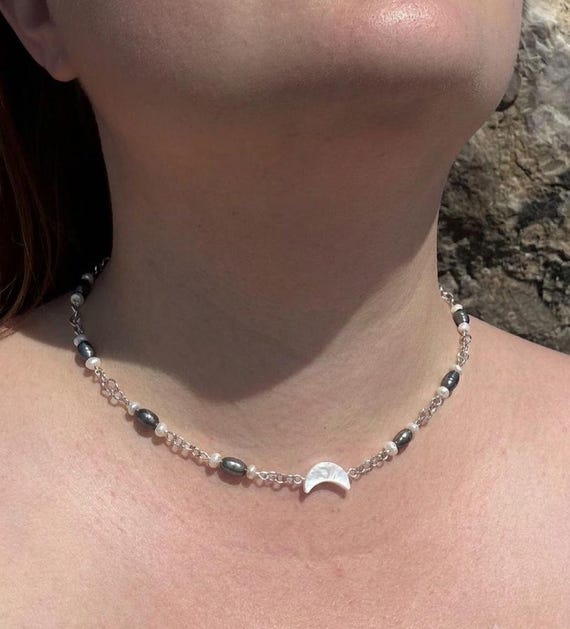 "Moonlight" Choker  (Freshwater Pearl)