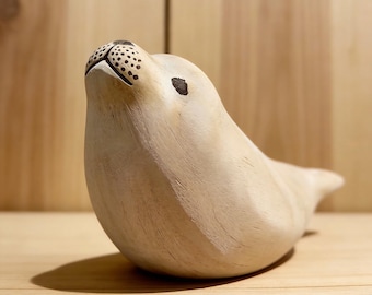 Hand-Carved Wooden Seal Seesaw Figurine,Interactive Desktop Decor