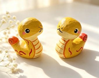 Handmade Linden Wood Snake Figurine |  2.5×5.5×6cm Wooden Snake Ornament