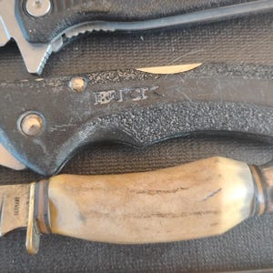 23 Knives Multi brand Gerber, Sog, Buck, Kershaw, Camilus, Victoronix, Huge LOT image 8