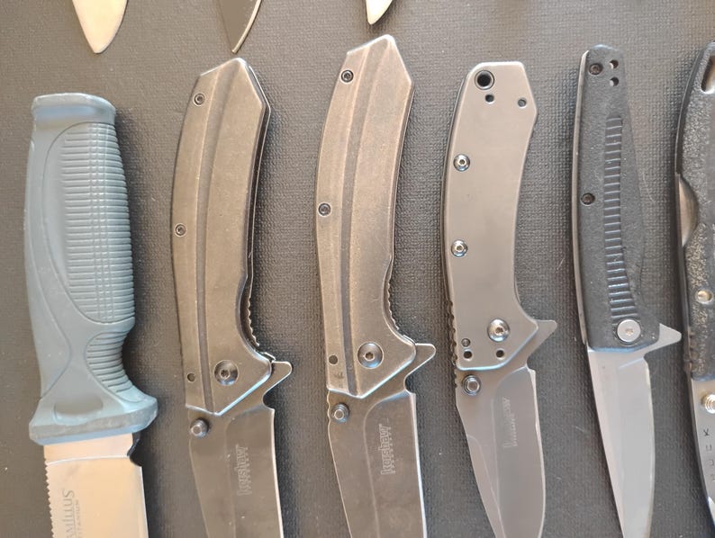 23 Knives Multi brand Gerber, Sog, Buck, Kershaw, Camilus, Victoronix, Huge LOT image 14