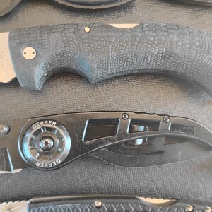 23 Knives Multi brand Gerber, Sog, Buck, Kershaw, Camilus, Victoronix, Huge LOT image 9