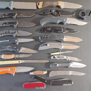 23 Knives Multi brand Gerber, Sog, Buck, Kershaw, Camilus, Victoronix, Huge LOT image 3