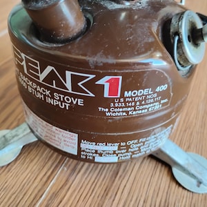 Coleman Peak 1 Model 400 Camping Stove