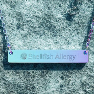 Gioielli di allerta medica per allergia ai crostacei, personalizzati, incisi su misura, minimalisti, mini regalo, ICE Contact Emergency Pendant Unisex Fish