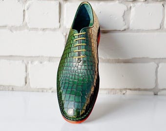 Handmade Green Crocodile Embossed Leather Oxford Shoes: Luxury Formal Wear