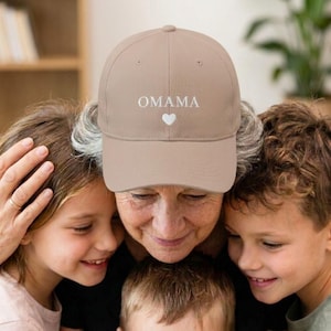 Oma Cap bestickt | Personalisierte Mütze Geschenk Großmutter | Initialen Enkelkinder | Omama Basecap Geburtstag Muttertag Geschenkidee Enkel
