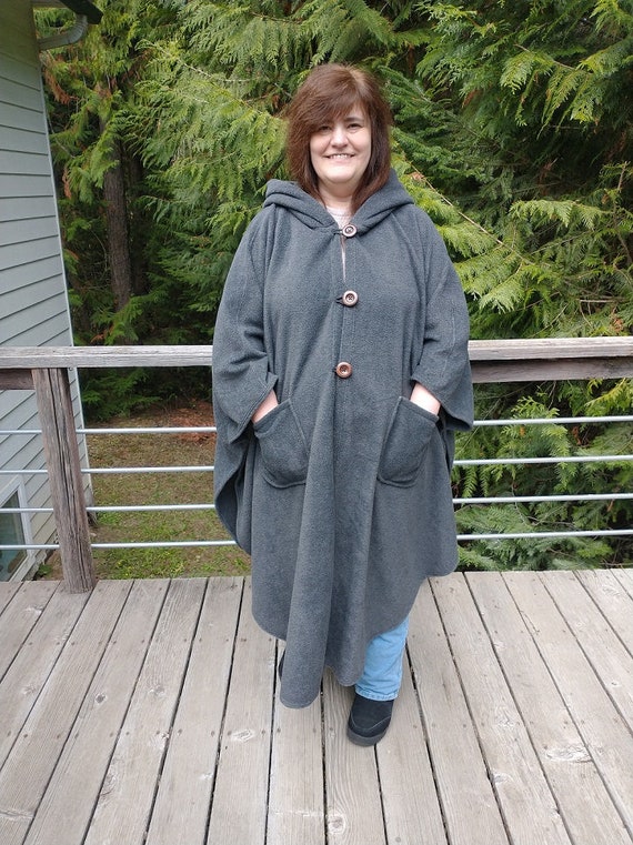 ladies hooded poncho