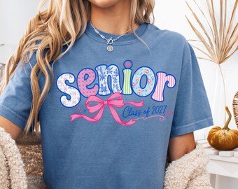 Comfort Colors®Senior 2027  T-Shirt: Floral Preppy Bow Design