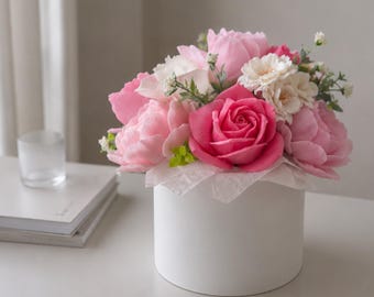 Luxury handmade soap flower bouquet for elegant gifts, romantic decor, and long-lasting floral beauty.