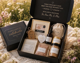 Caja de regalo de spa para ella. Graba la tapa con tu mensaje personal: cumpleaños, boda, anuncio de nacimiento.