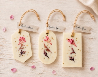 Jardin Fleuri - Adorno colgante perfumado personalizable – Cera de soja | Adorno colgante para armario | Regalo perfumado | Decoración perfumada