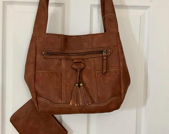 B.o.c Cognac Braune Umhängetasche aus Kunstleder mit Quasten-Detail