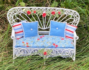 Dollhouse Miniature SUMMER PATIO SETTEE Artisan 1:12 Furniture Blue Tiny Floral Custom White Wire Bench Victorian Red White & Blue American