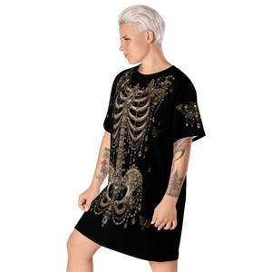 Gothic Skeleton Oversized T-Shirt Dress | Victorian Bone Art Tee | Dark Academia | Pearl Skeleton Graphic Shirt | Gothic Streetwear