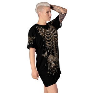 Gothic Skeleton Oversized T-Shirt Dress | Victorian Bone Art Tee | Dark Academia | Pearl Skeleton Graphic Shirt | Gothic Streetwear