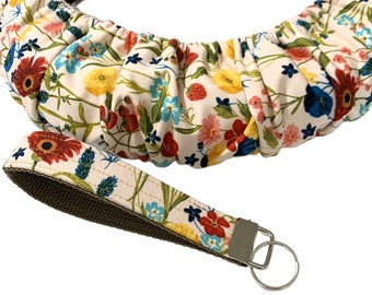 Field of Flowers Cotton Steering Wheel Cover-Non Slip, Full Flannel Lining for Padding-Gift For Friend-Sized to Fit Vehicle-Car Accessory