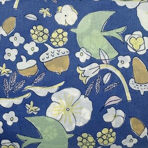 鳥、どんぐり、花柄 1ヤード コットンローン生地 Hokkoh製 ブルー 日本製