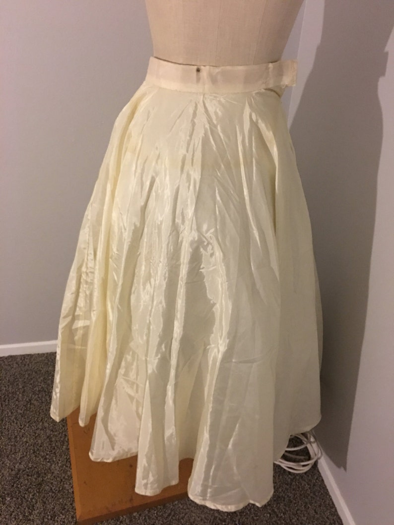 Vintage Crinoline #32