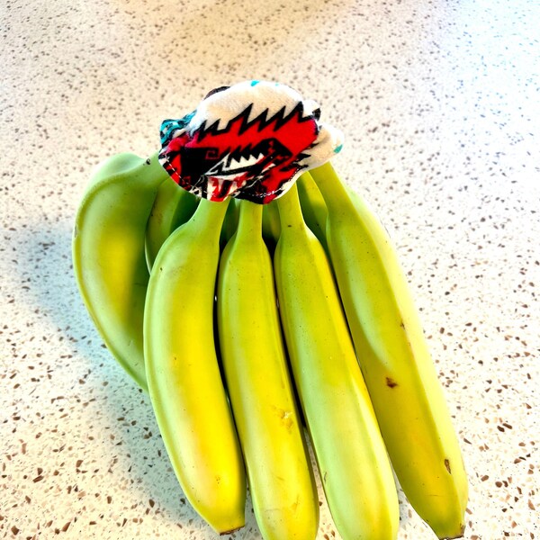 Banana bunch protector, cover, plastic, elastic, keep bananas fresher longer, southwest, banana hat, Aztec,