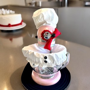 Stand Mixer Chef Outfit: Hat, Necktie, Bowl Cover & Pad